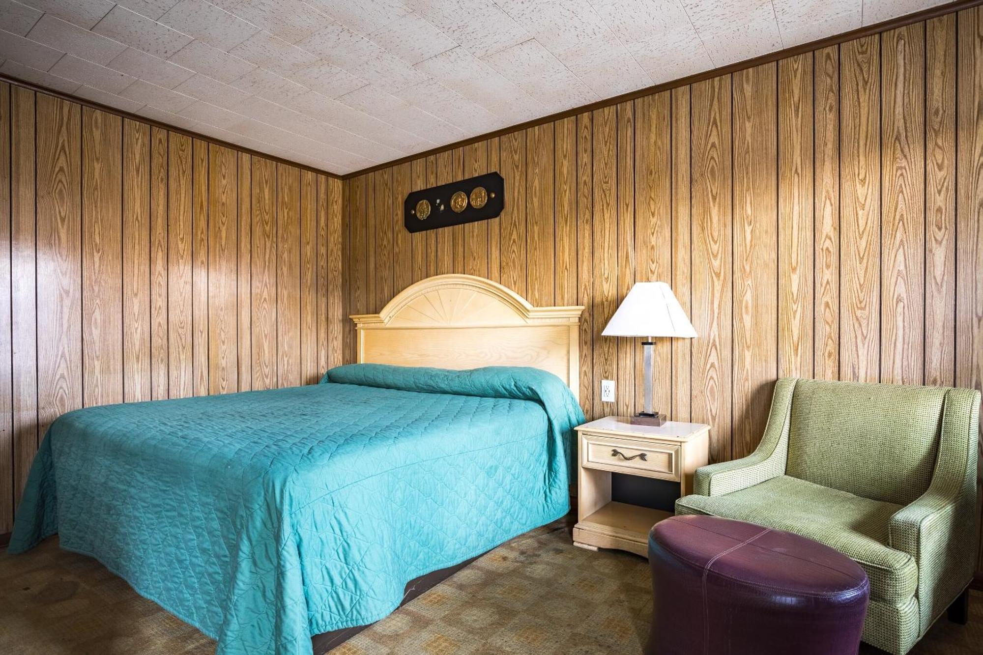 Oyo Hotel Holly Springs Ms Exterior photo